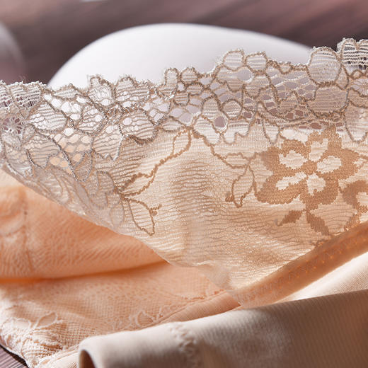 【39/2件】迪兰多 芳华系列 【定型薄杯】法式蕾丝全包，使胸部更加的丰满挺拔 咖啡因面料犹如人体第二层肌肤 2118052 商品图1