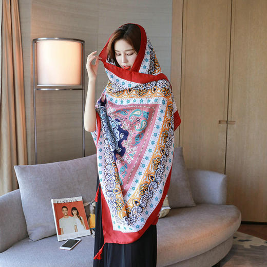 【服饰鞋包】春夏季图腾民族风围巾棉麻披肩两用女加大空调防晒纱巾女QK128 商品图1