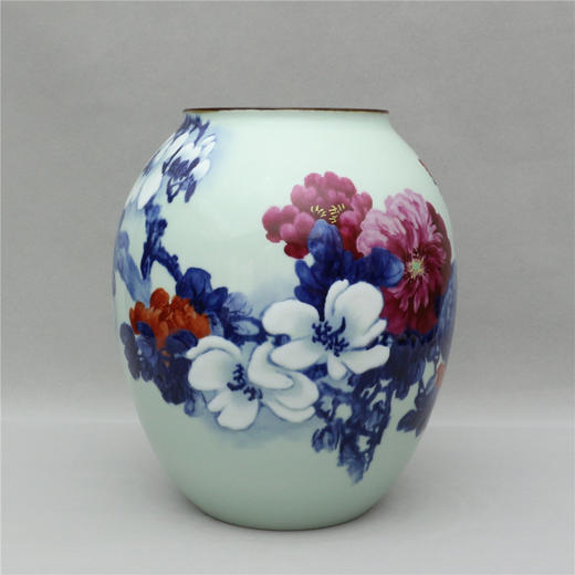 《大吉利》豆青釉青花粉彩大罐 王恩怀作品 商品图0