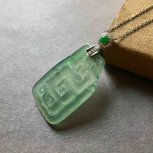 高冰种晴水翡翠龙牌项链18k白金钻石镶嵌 商品图1