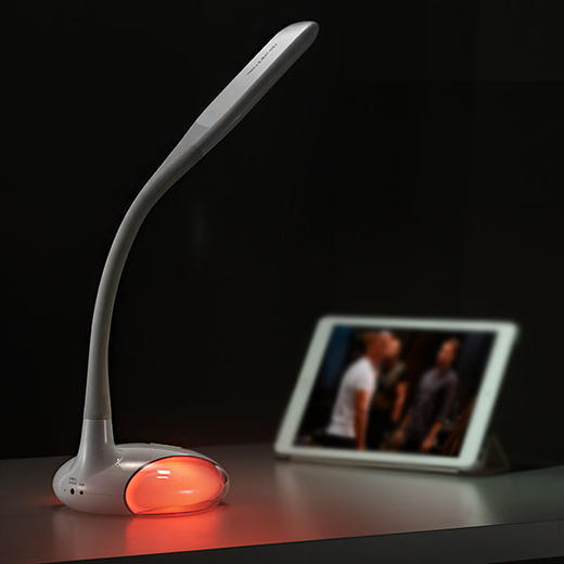 漾美七彩氛围led护眼台灯q8a
