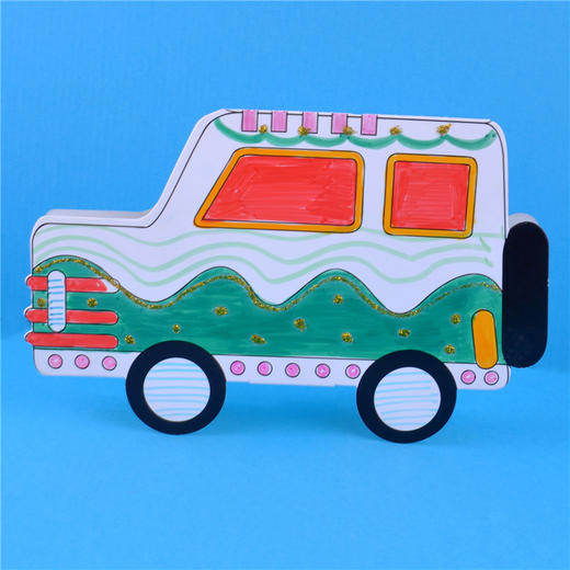 路面上的交通幼儿园课堂手工diy涂色小汽车创意手工