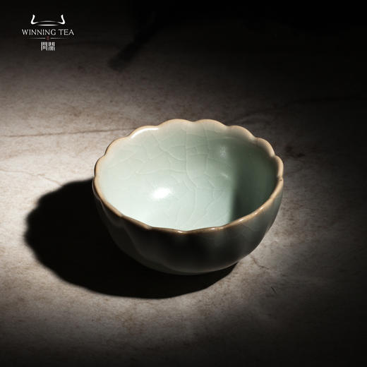 问鼎汝瓷收藏款天青莲花杯（缺货） 商品图1