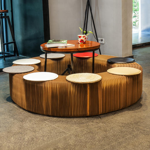 【妙趣“横”生风琴凳】6人座  十八纸创意牛皮纸凳  餐桌长凳 商品图0