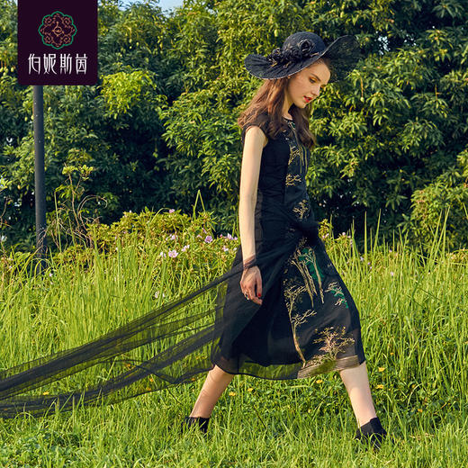 原价【伯妮斯茵】3S6718--黑色连衣裙--草地上的午餐--《画尽世界光影-只为挚爱女人》 商品图2