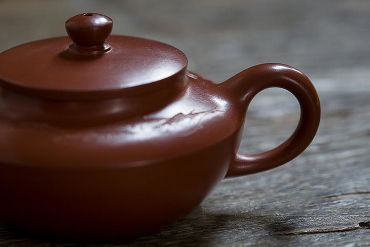 茶香记 金石篆刻朱泥大红袍汉扁壶 宜兴紫砂壶 陶峰篆刻 夏洪林监制