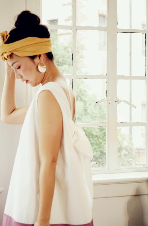 AtelierMissLu / Betty 白紫拼色蝴蝶结连身裙 商品图5