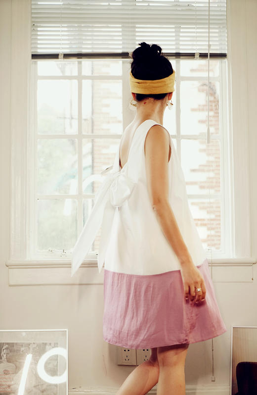 AtelierMissLu / Betty 白紫拼色蝴蝶结连身裙 商品图2