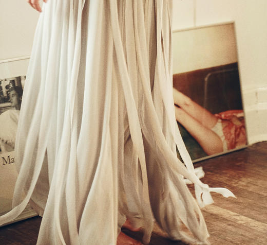 AtelierMissLu / Xanthe 浅灰编织露背长礼服裙 商品图5