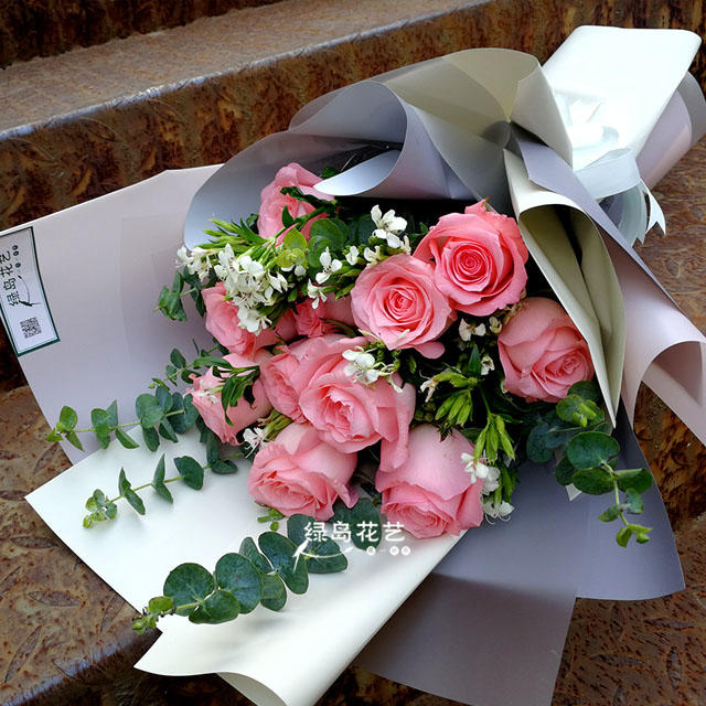 七夕花礼 11枝玫瑰 一往情深