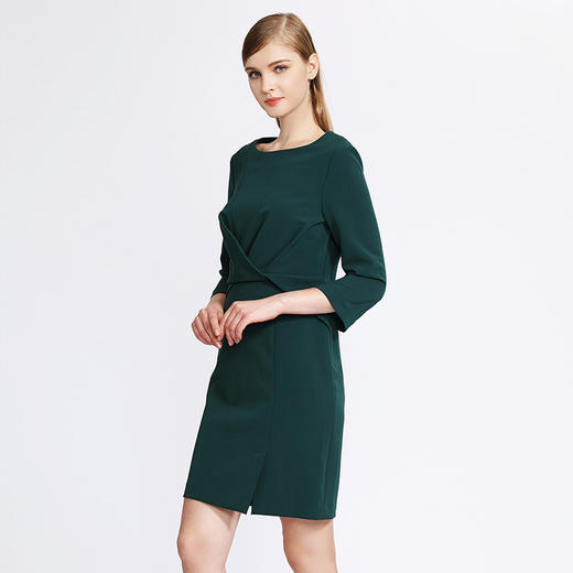 EITIE爱特爱女装秋季七分袖低圆领简约纯色褶皱连衣裙女5707419 商品图2