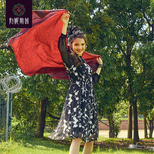 【伯妮斯茵】3S6723--黑色连衣裙--花园里的珍妮--《画尽世间光影，只为挚爱的女人》 商品图1