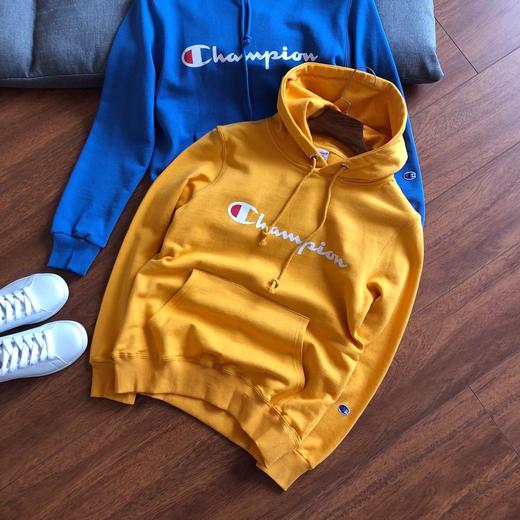 点此购买champion冠军情侣款连帽卫衣83101693