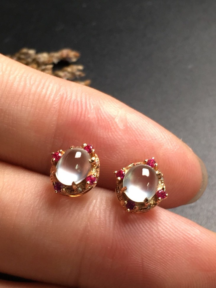 d12106翡翠玻璃种蛋面耳钉