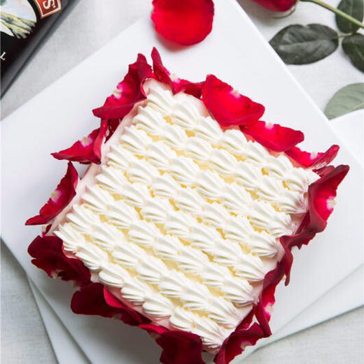 百利甜情人-玫瑰花瓣是最能表达情人间的爱意,送最爱就选它(福州)