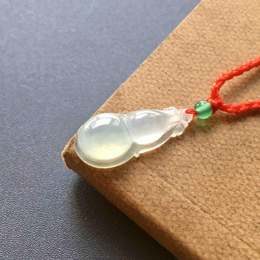 冰种厚庄翡翠葫芦 商品图2