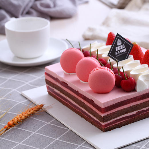 双莓慕斯请天前24小时预订