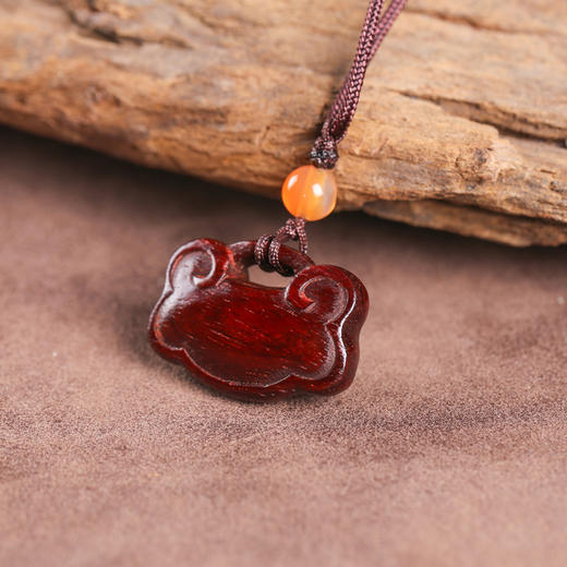 【一元秒杀】小叶紫檀福锁吊坠 商品图0