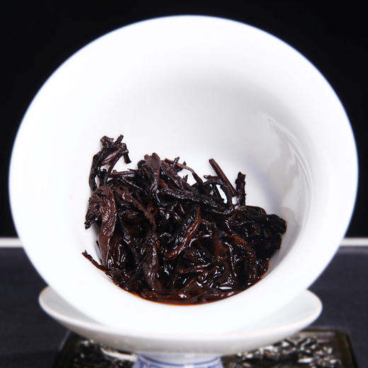 【买1送1】吉顺号普洱茶2019年一把抓陈年普洱熟茶散茶500g/袋（买1送1发2袋） 商品图3