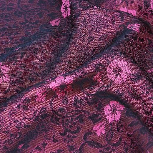 SAINTJOY/上久楷 女士真丝花罗长巾 红魅·紫红 SJ14022-1 商品图3