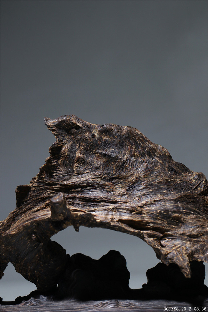 文莱软丝沉香摆件