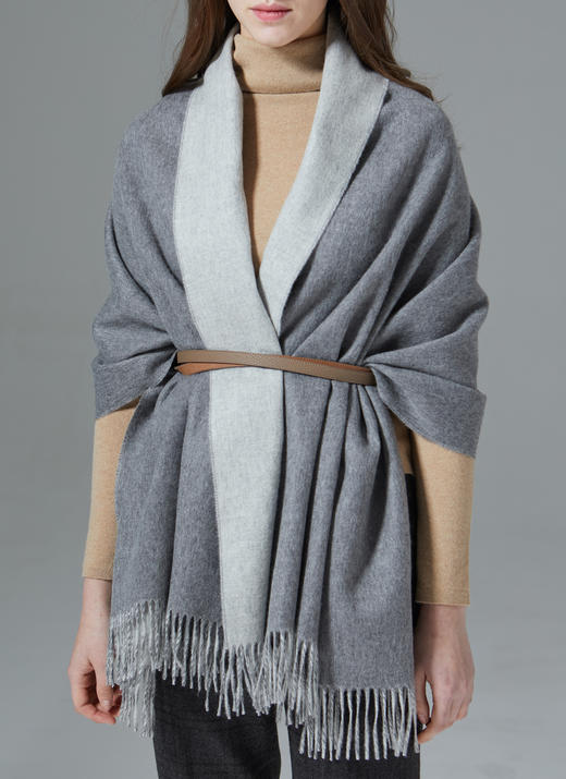 双面双色纯羊绒披肩 浅灰色/中灰色 商品图1