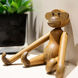 北欧风格  丹麦实木猴子  木偶摆件  木质家居  饰品  创意生日礼物