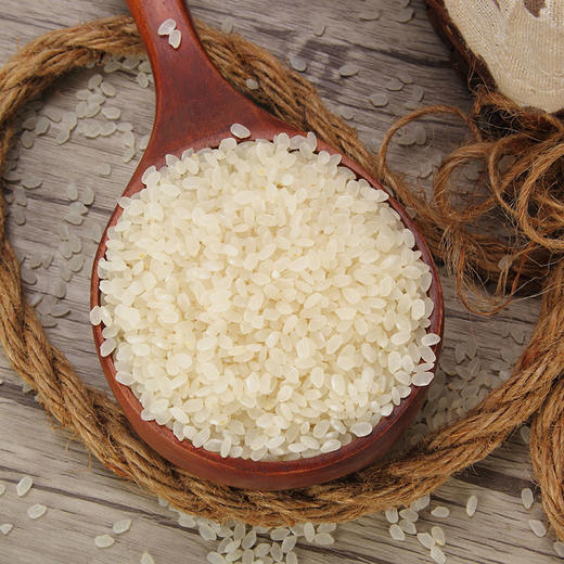 辽宁丹东越光大米4千克包邮 来自鸭绿江畔肥沃滩涂培育的好米 米粒