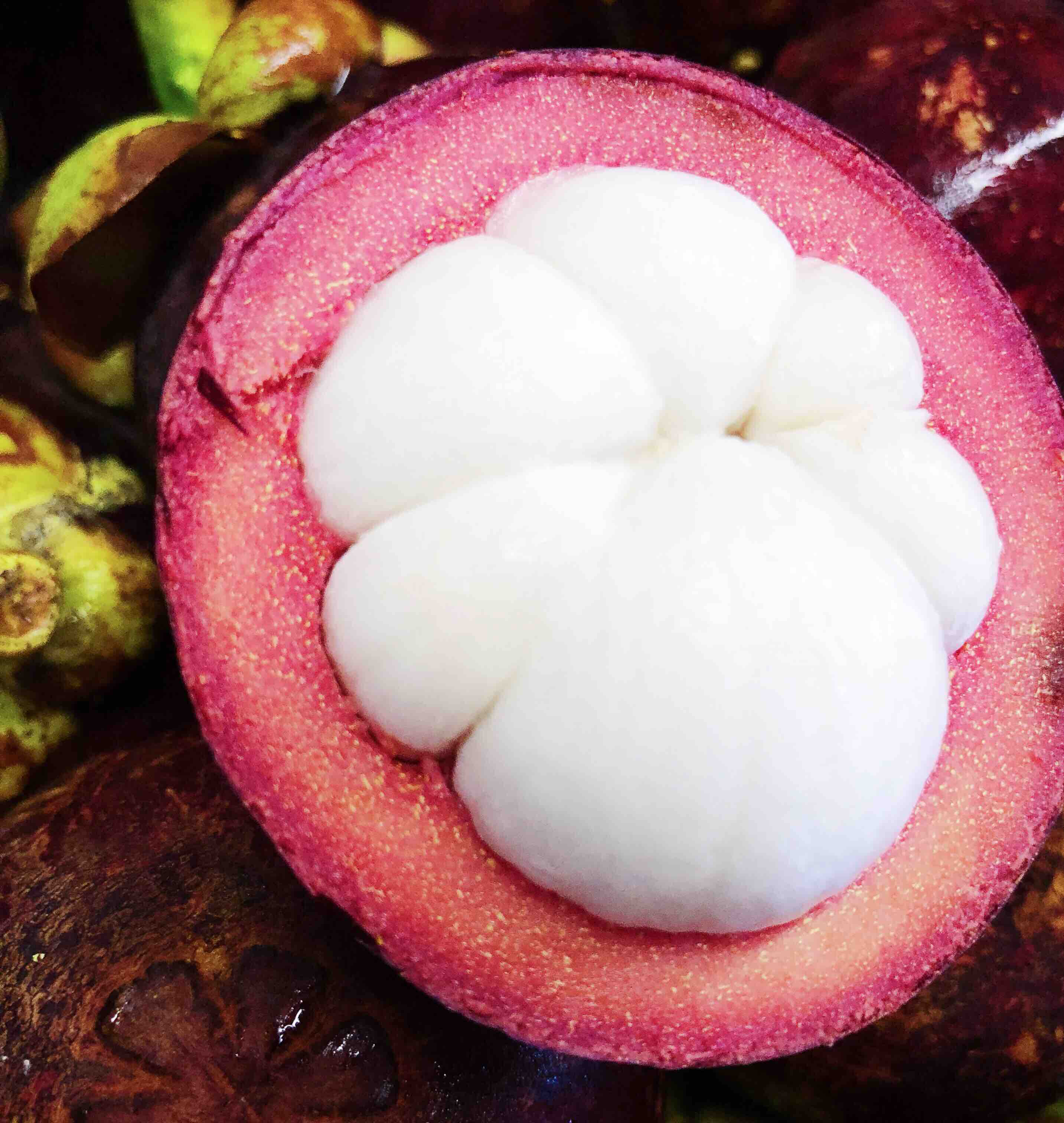 特惠泰国空运大山竹品质非常棒的新鲜山竹叶瓣青绿果身软大小均匀新鲜