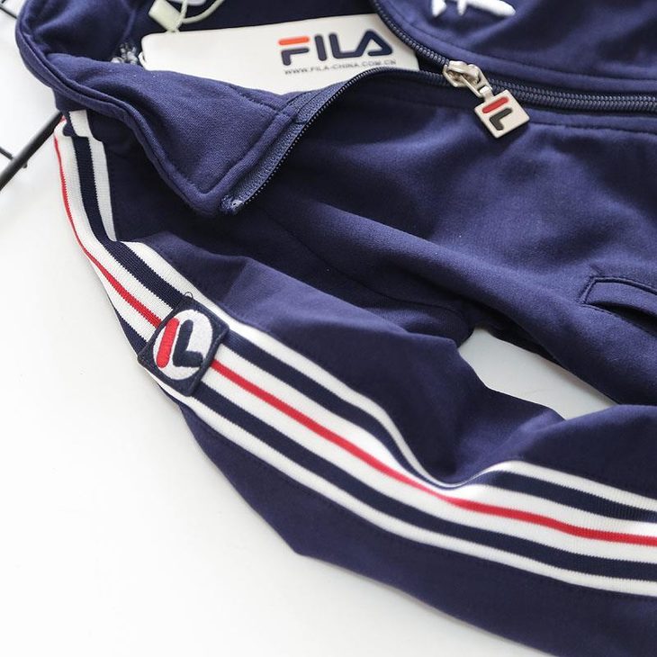 点此购买斐乐fila兄妹拉链上衣儿童套装102435童y