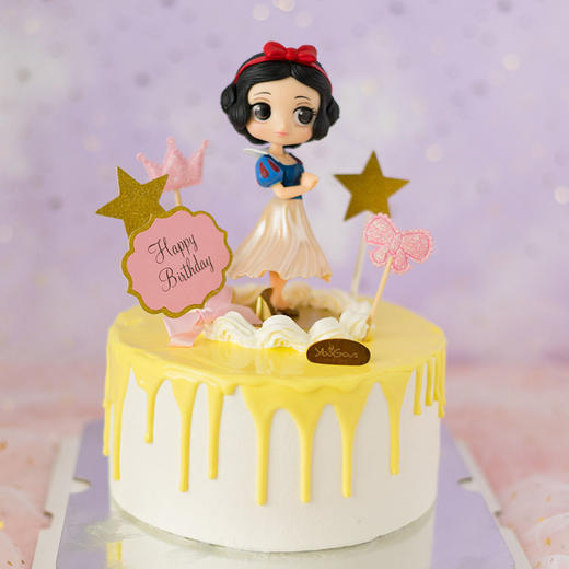 白雪公主主题造型奶油蛋糕