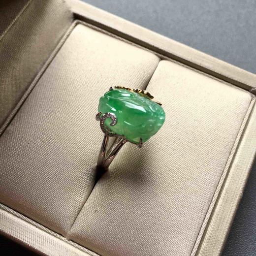 冰种阳绿翡翠貔貅戒指18k黄金镶嵌 商品图2