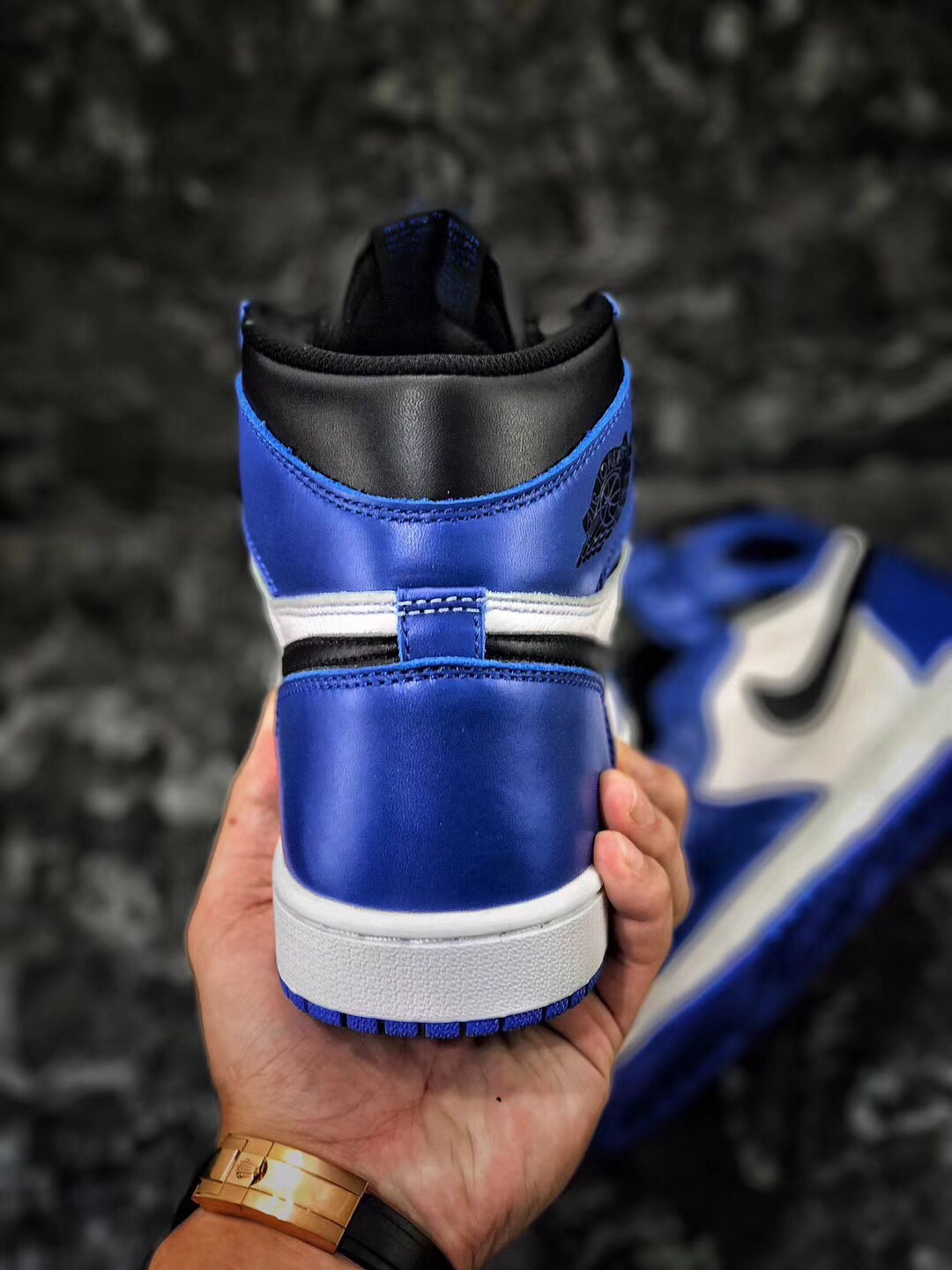 小闪电aj1蓝白配色网红爆款高帮男女款休闲鞋复古篮球鞋