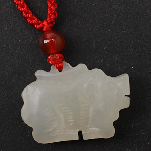 生肖猪玉石挂件A23