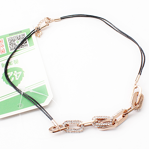 个性扣镶钻项链女A23