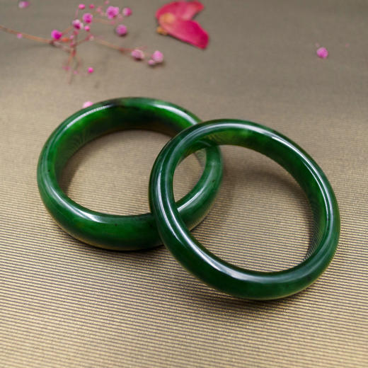 和田玉（碧玉）手镯 商品图1