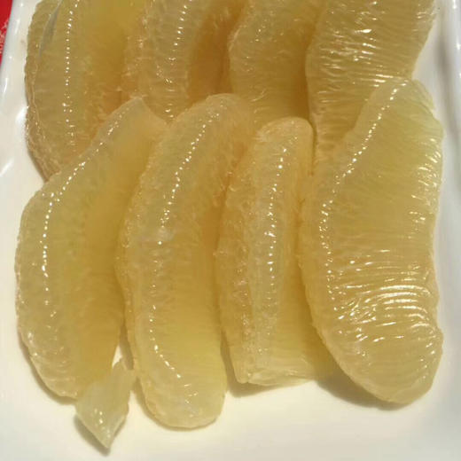 老树台湾麻豆文旦柚，中秋必吃，时间越久越好吃，越丑越好吃，经过时间魔法的沉淀，那个干瘪的是最甜的，很甜肉质细嫩柚香醉人。 商品图5