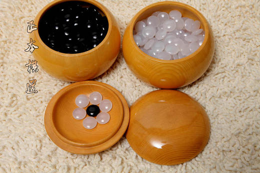乌龙新榧加大号围棋罐 双面凸玛瑙围棋棋子 商品图1