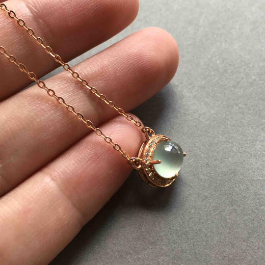 高冰种晴水翡翠蛋面锁骨链 商品图7