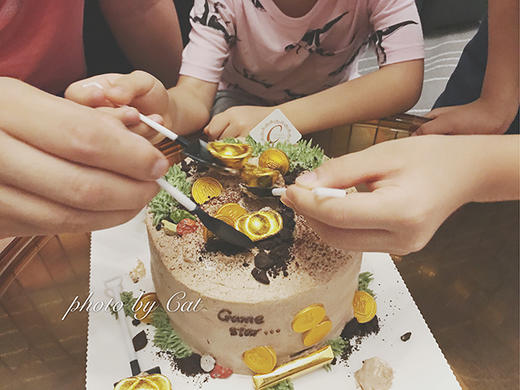 挖宝藏 金元宝  忌廉蛋糕（外层是巧克力忌廉）（默认自提，收费配送请联系客服） 商品图1