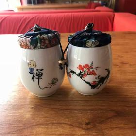 中国红色书店茶叶罐