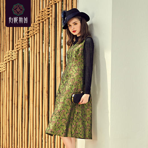 3S6765--无袖连衣裙--阅读者--《画尽世间光影，只为挚爱的女人》 商品图3