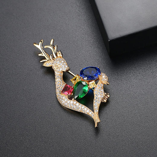 宝鹿胸针 aaa锆石镶嵌彩色小鹿女款衣饰配饰tm0509