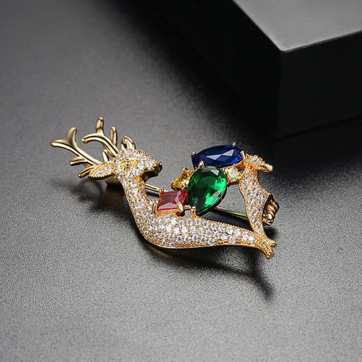 宝鹿胸针aaa锆石镶嵌彩色小鹿女款衣饰配饰tm0509