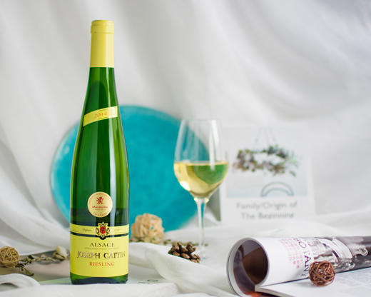 湛庐┃24堂葡萄酒大师课套装（书+法国阿尔萨斯雷司令+新西兰马尔堡长相思）/雷司令+长相思 2瓶装（顺丰包邮） 商品图2