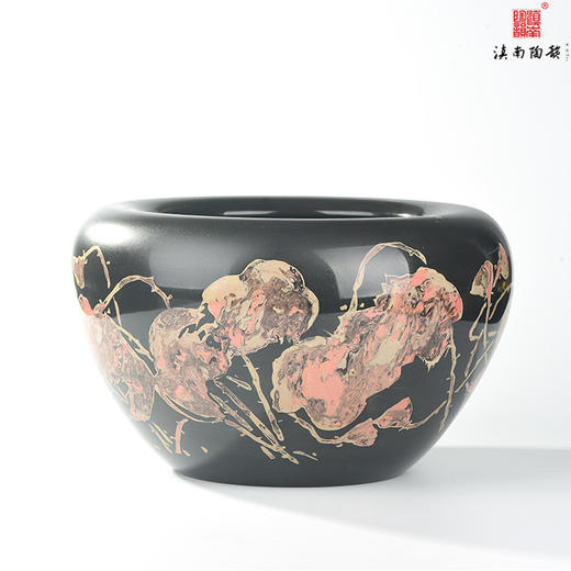 毛耀宏覆色刻填秋荷韵风水缸 商品图2