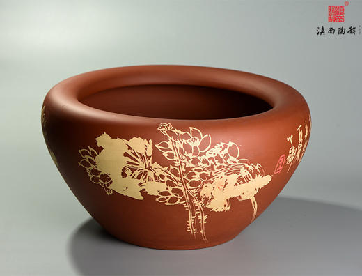 王首麟单色刻填“翠湖喜色”风水缸 商品图2