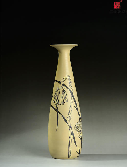 何阿平单色刻填秋韵玉兰瓶 商品图2