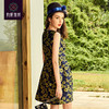 【伯妮斯茵】高贵气质印花设计无袖连衣裙--阅读者--《画尽世间光影，只为挚爱的女人》3S6753 商品缩略图1