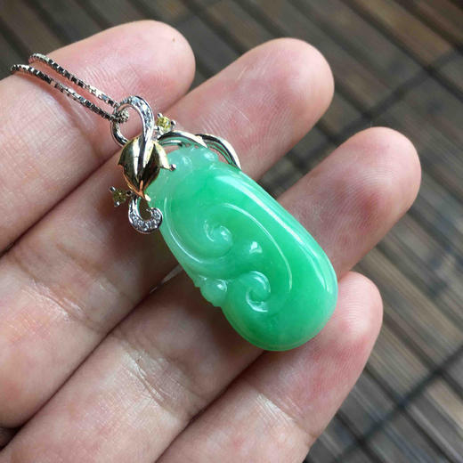 糯冰种阳绿满色翡翠如意18k白金黄金钻石镶嵌 商品图7